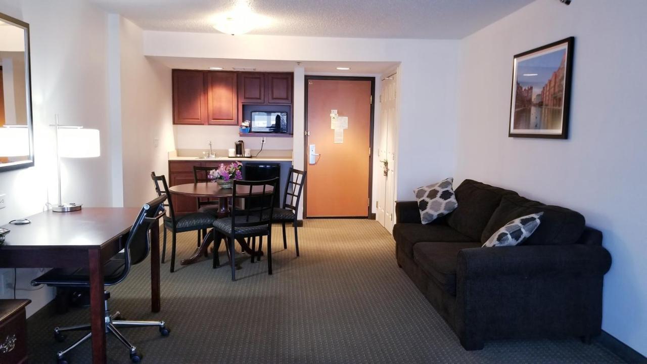 Wingate By Wyndham Airport - Rockville Road Indianapolis Exterior foto